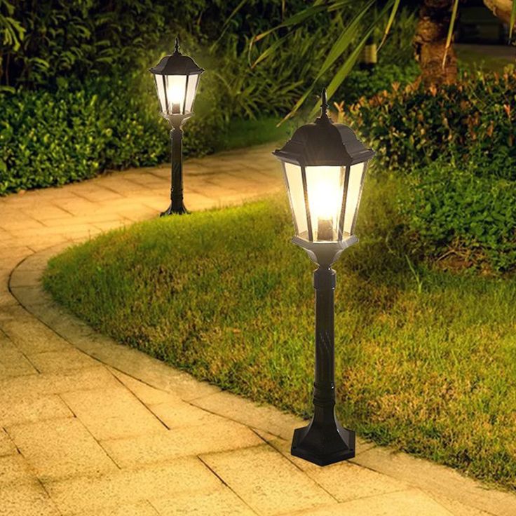 Garden Spike Lights And Bollards