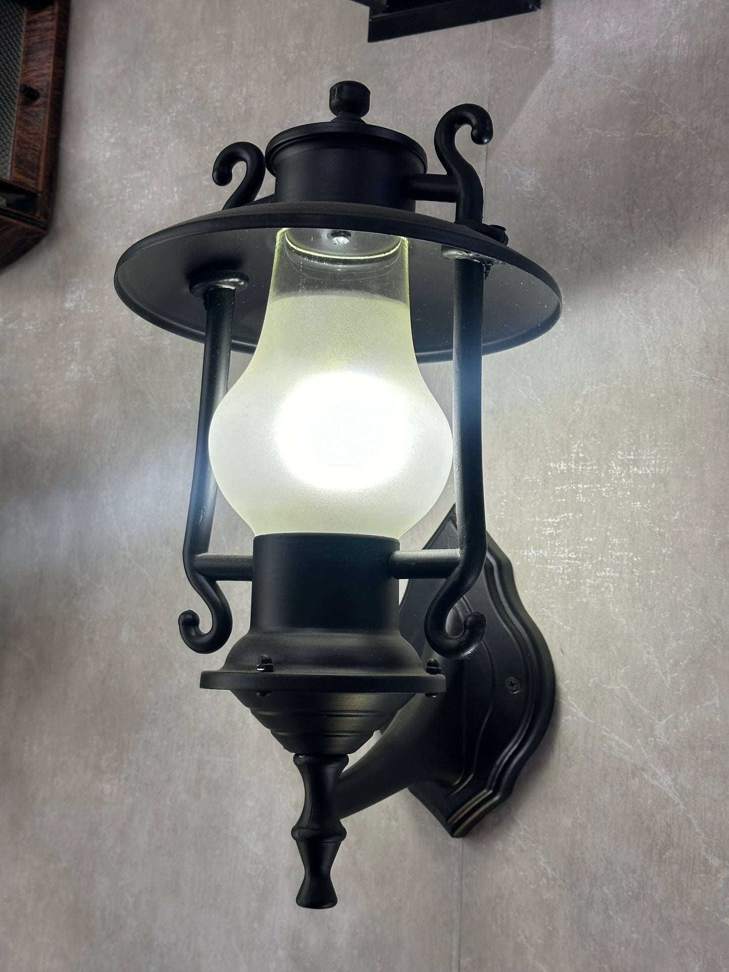 Black outdoor lamp