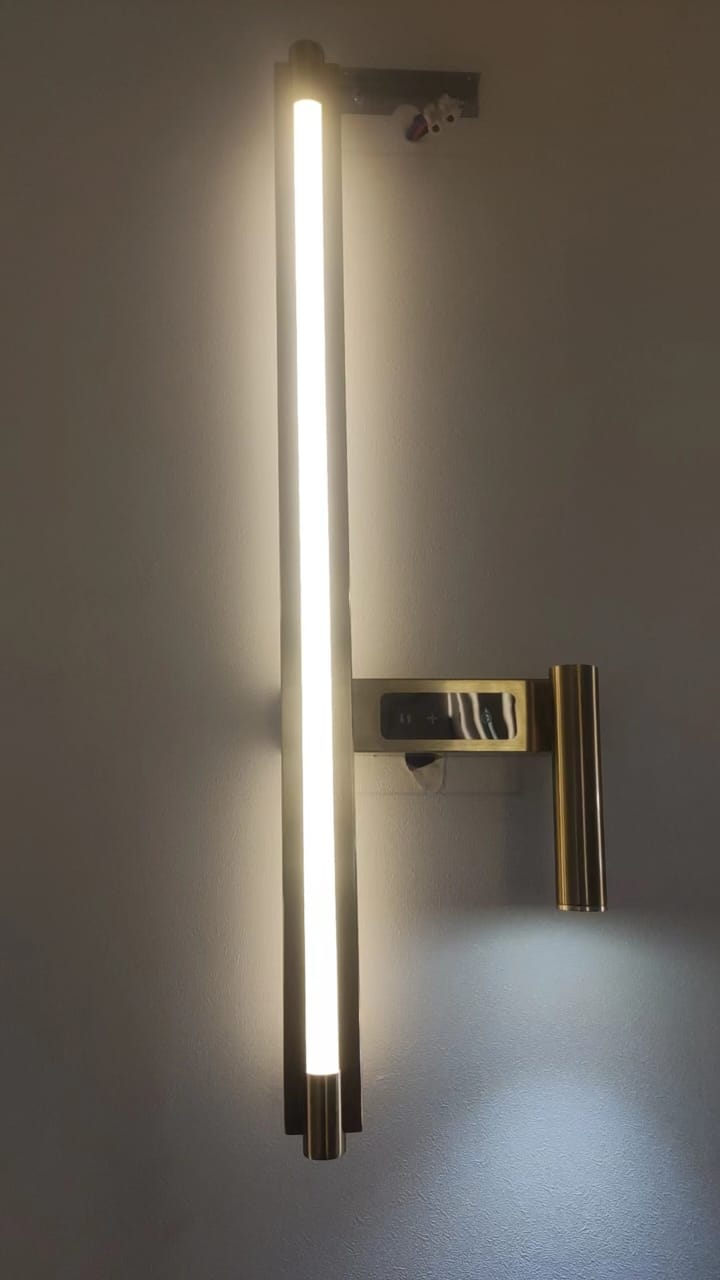 Linear Dimmable Wall Light