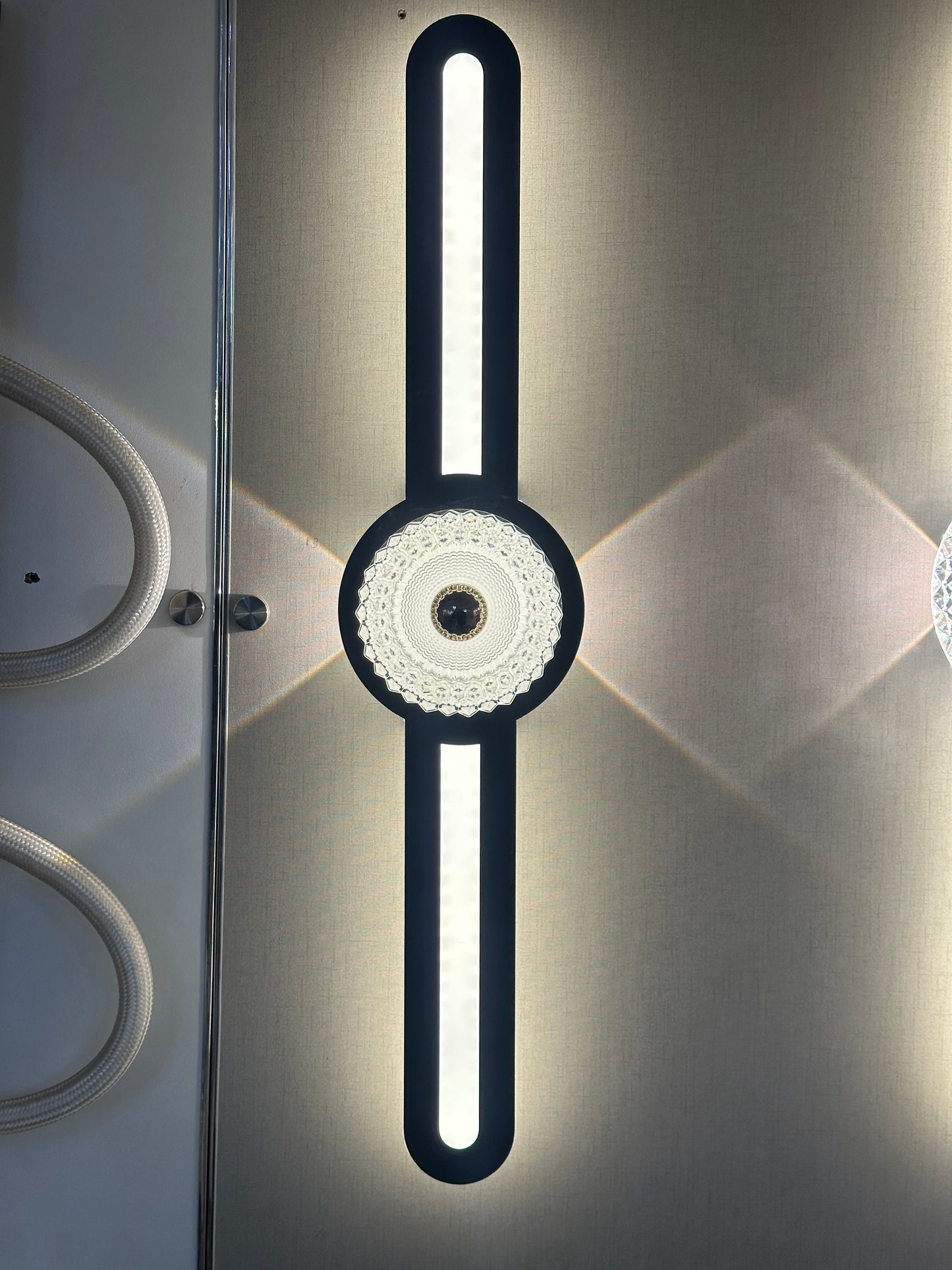 SleekRay Modern Linear Wall Light