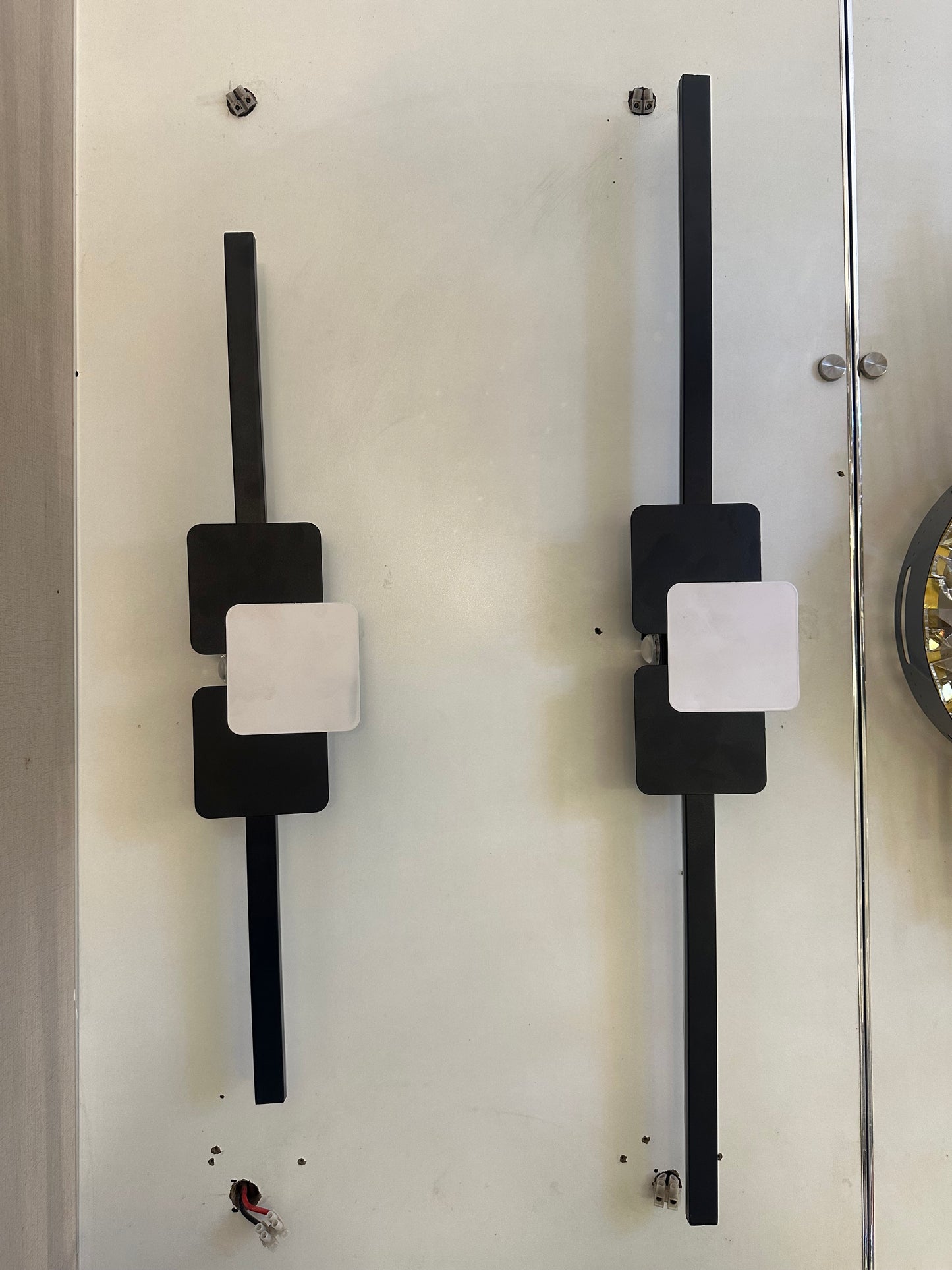 Nadeem Lights – SleekLine LED Wall Light